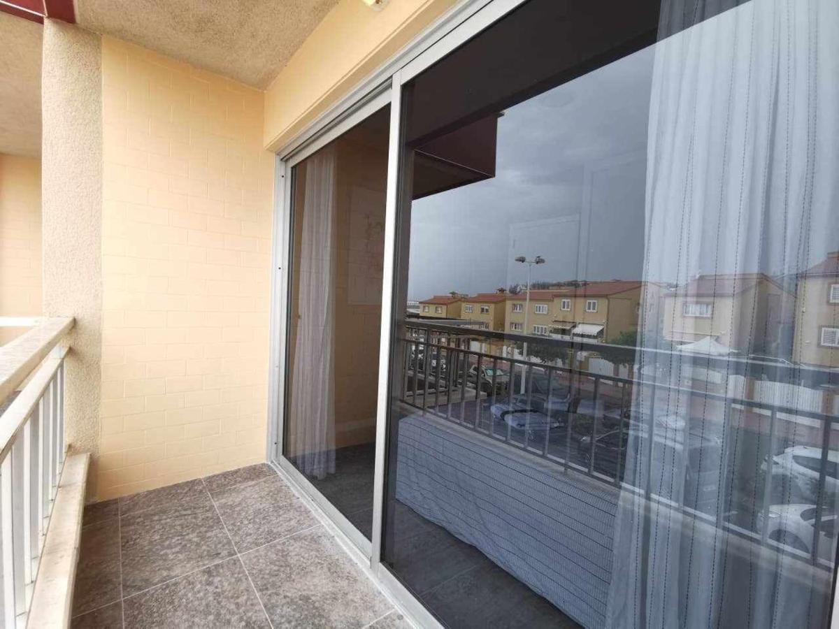 Apartamento En La Playa Apartment Melenara Bagian luar foto